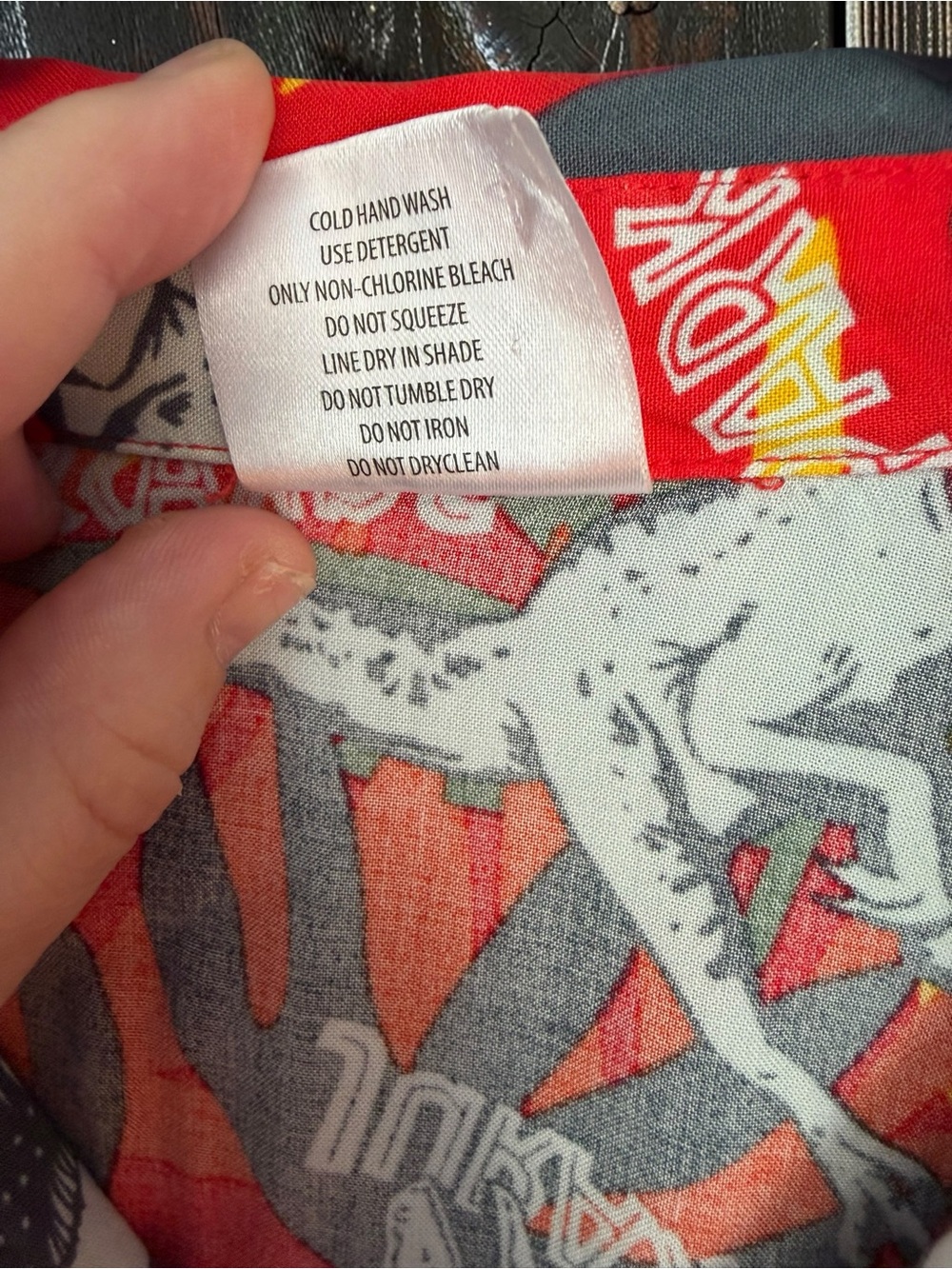 Jurassic Park Rayon Camp Shirt Mens M Allover Print Retro Vacation - Picture 3 of 7